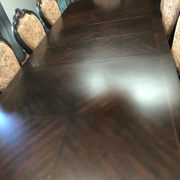 Dining room Set - Picture 3 of 6